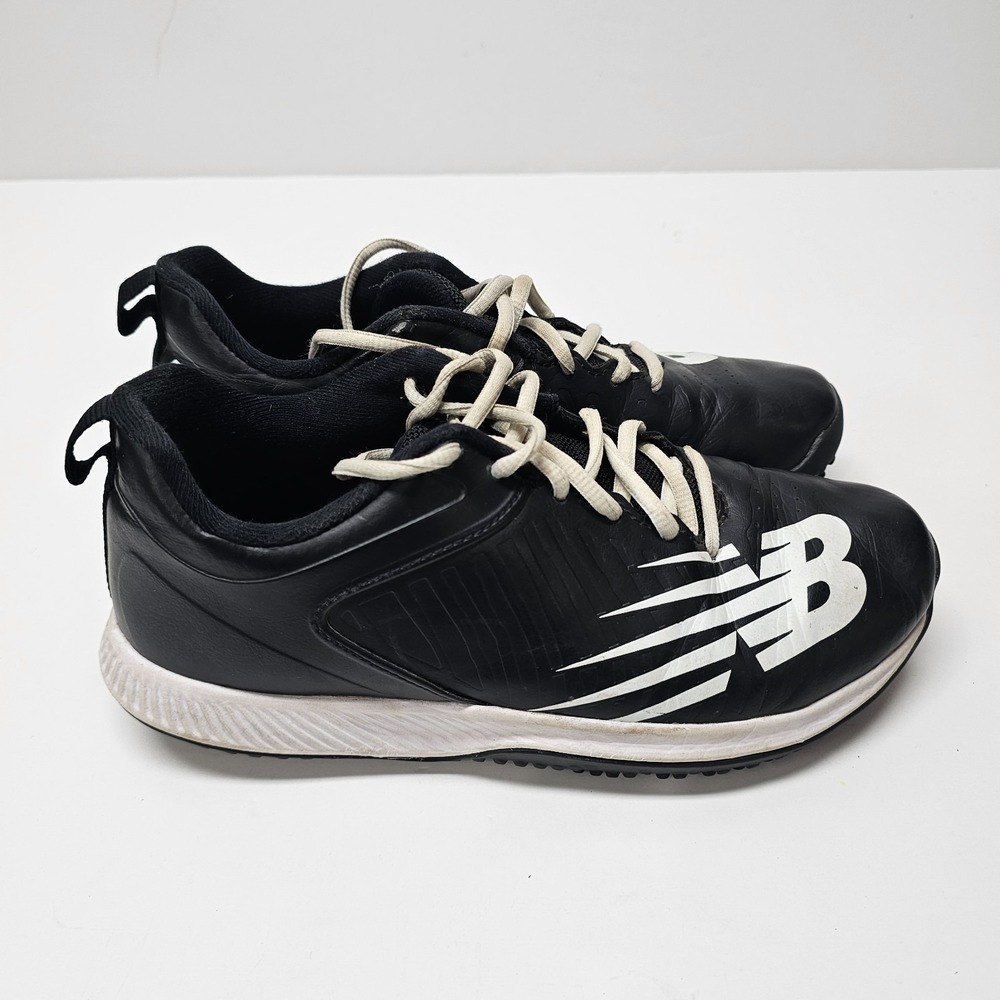 New Balance Turf Shoes Cleat Stfusek2 Womens Size 7.5B Black White Fuse 2